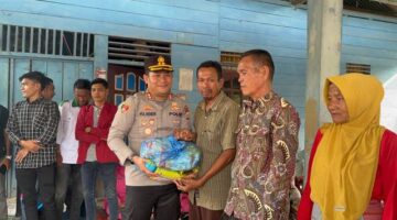 Kapolres bersama Forkopimda Aceh Tenggara Turun Langsung Salurkan Sembako untuk Warga Tanoh Alas